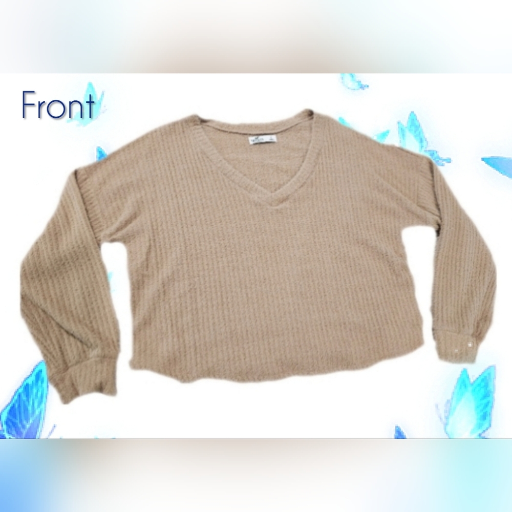 Hollister Long Sleeve Sweater
